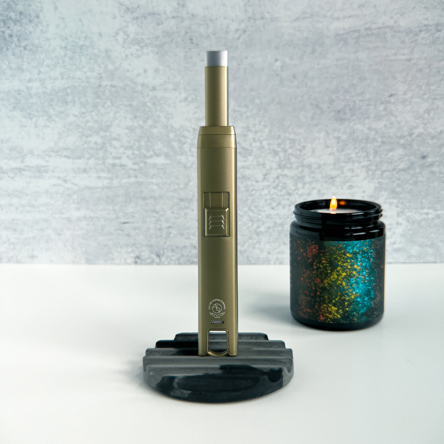 Allumeur de bougies électrique THE ARC Glossy Gold rechargeable et écologique